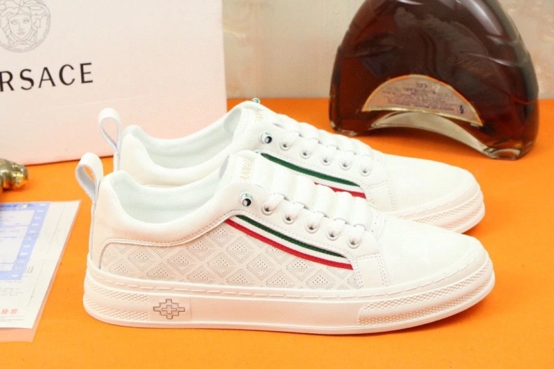 Vibrant Gxvxnchy Sneakers 154069