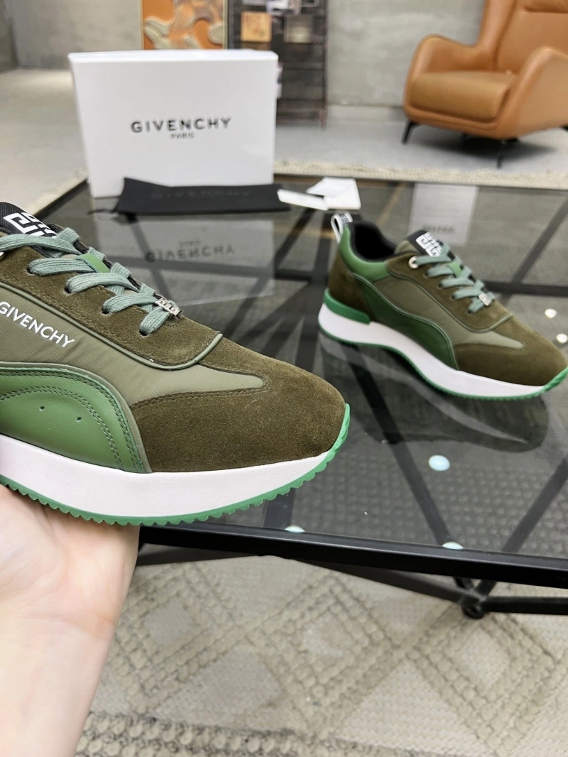 Versatile Gxvxnchy Sneakers 154072