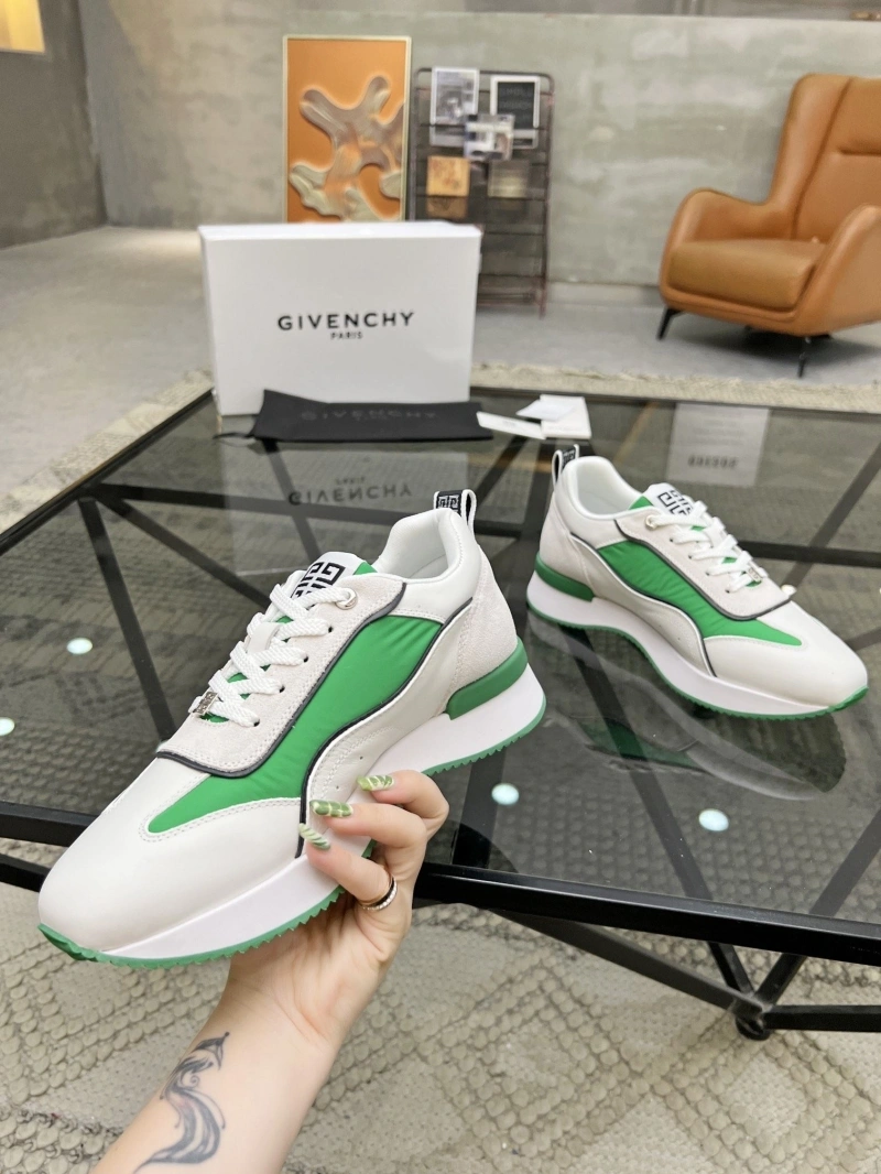 Gxvxnchy Sneakers Modern 154067