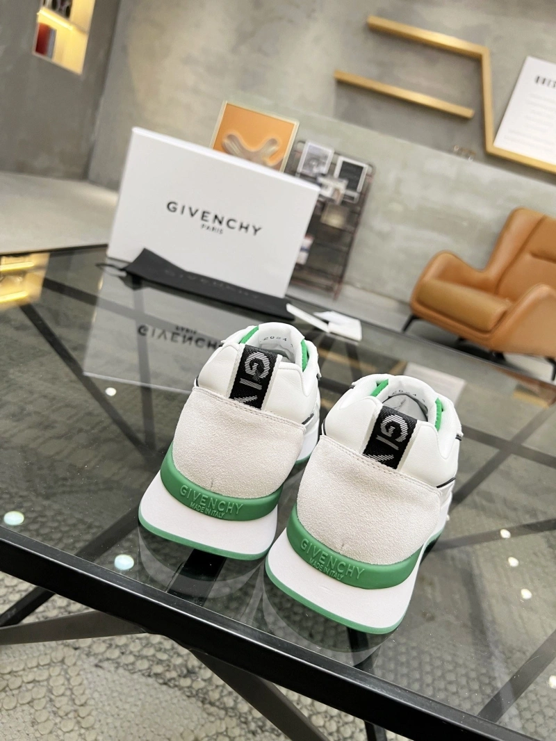 Gxvxnchy Sneakers Modern 154067