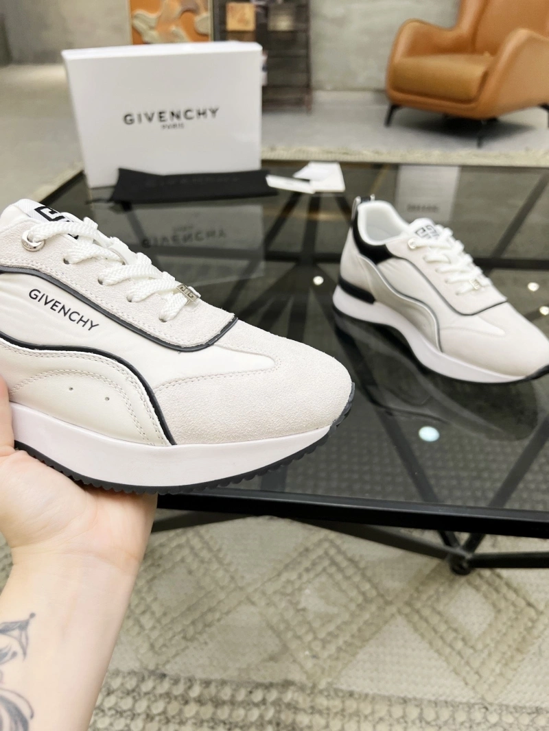 UrbanStyle Gxvxnchy Sneakers 154066