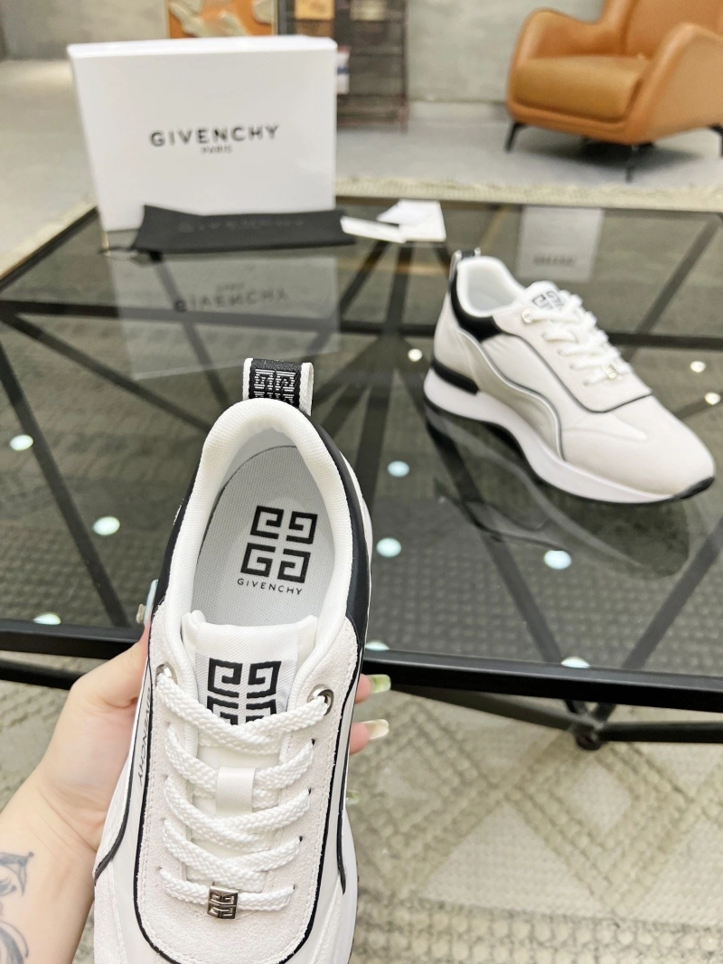 UrbanStyle Gxvxnchy Sneakers 154066