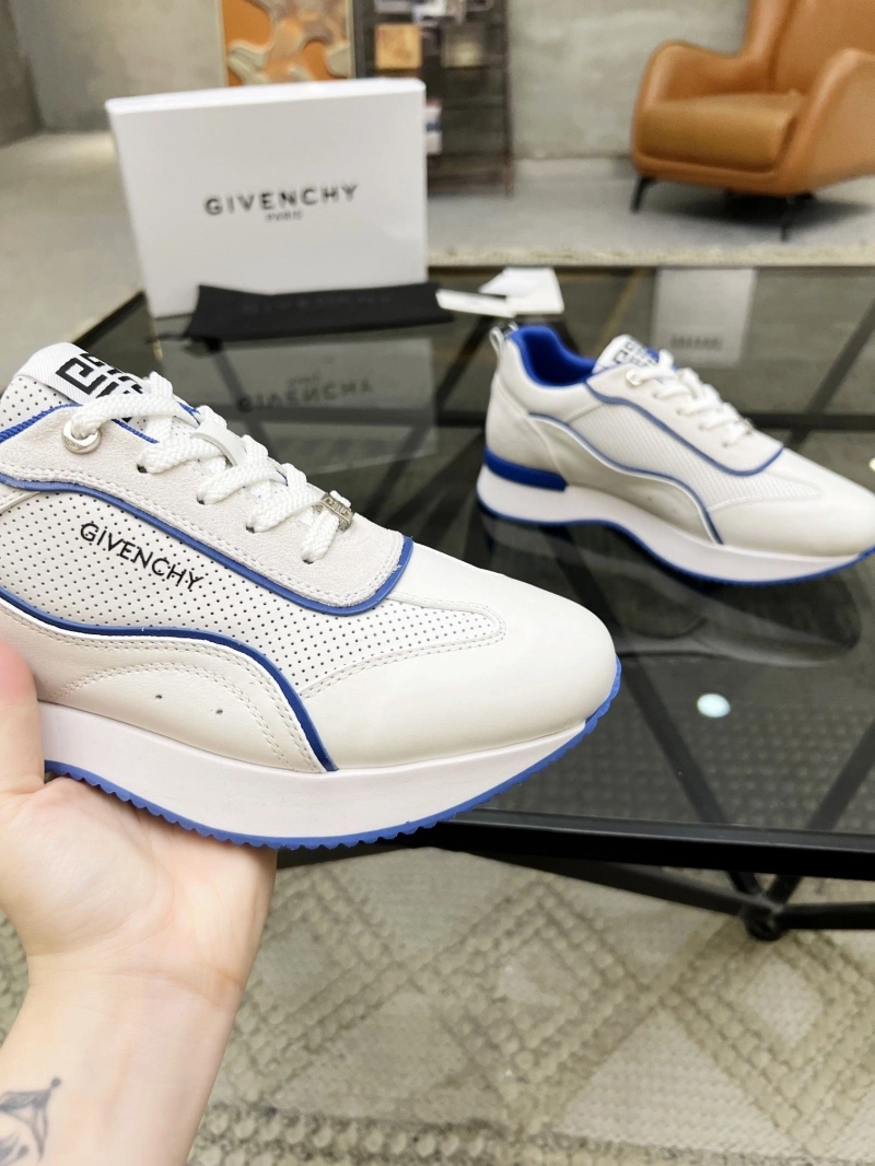 Reliable Gxvxnchy Sneakers 154064