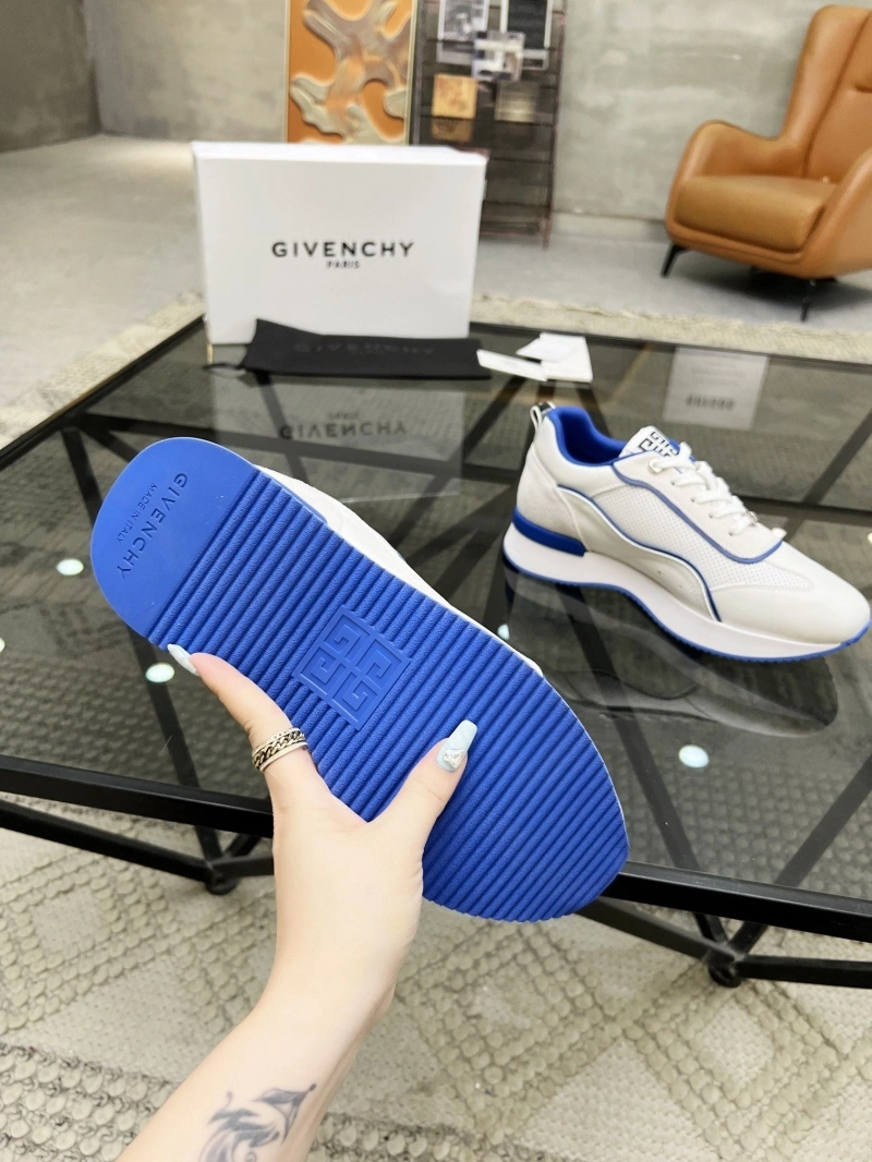 Reliable Gxvxnchy Sneakers 154064