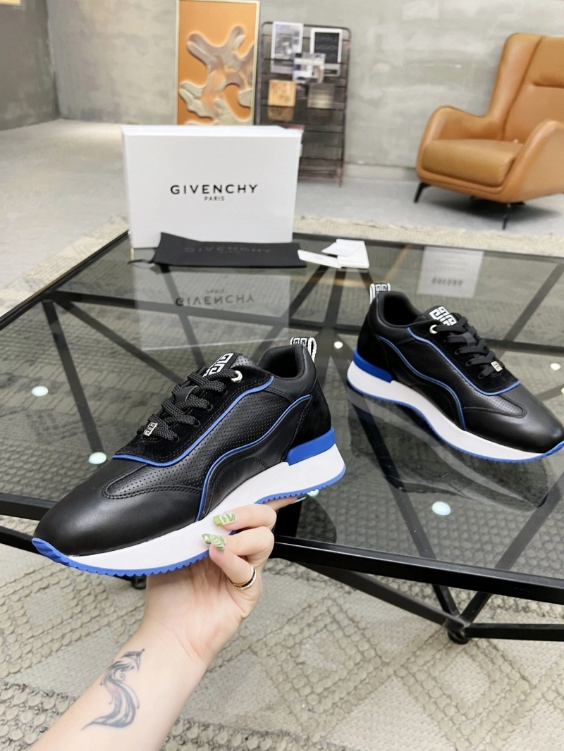 Refined Gxvxnchy Sneakers 154062