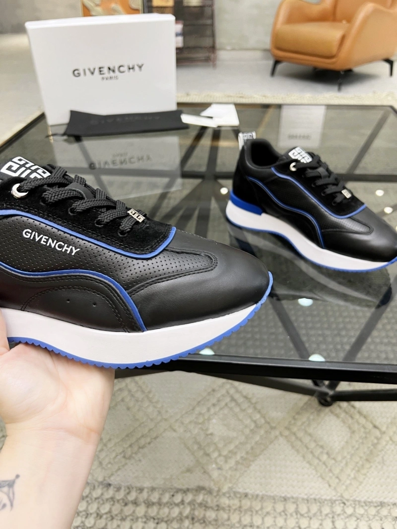 Refined Gxvxnchy Sneakers 154062