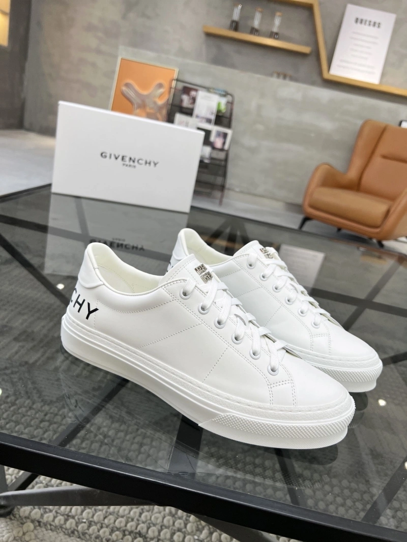 Gxvxnchy Sneakers Lightweight 154061