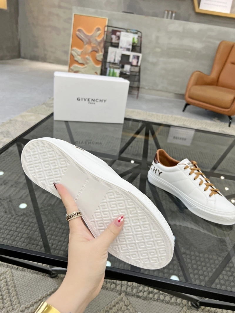Gxvxnchy Sneakers Comfortable 154057