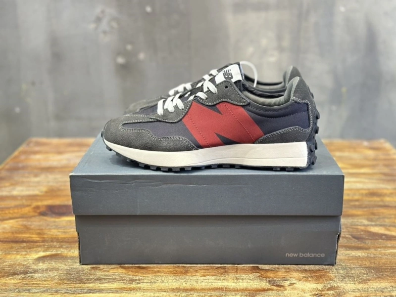 AllSeason Othxr Sneakers 216024