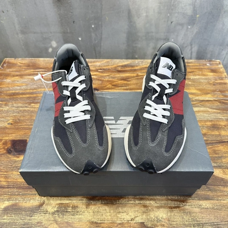 AllSeason Othxr Sneakers 216024