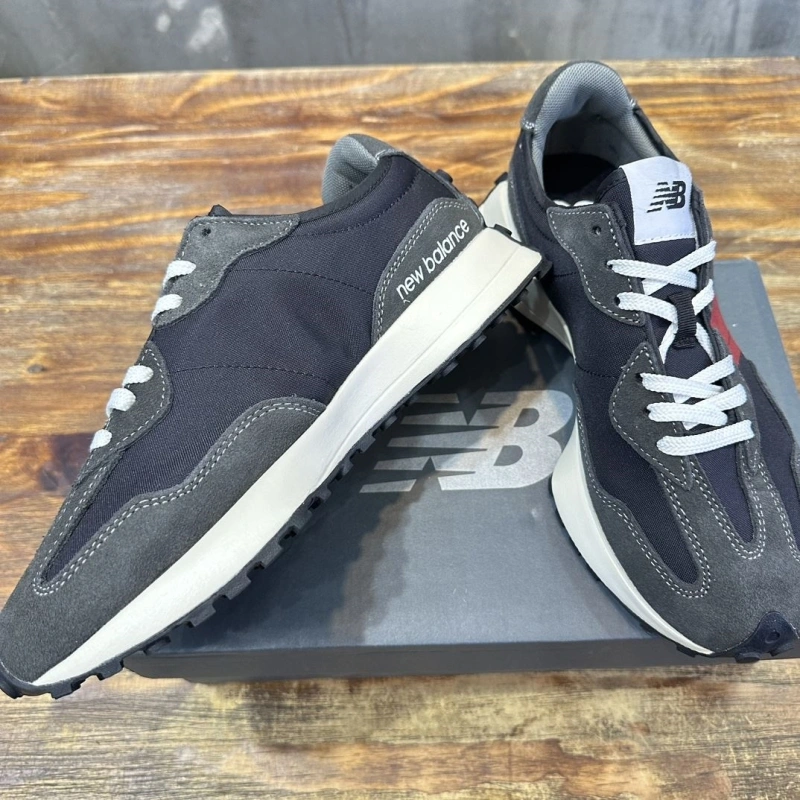 AllSeason Othxr Sneakers 216024