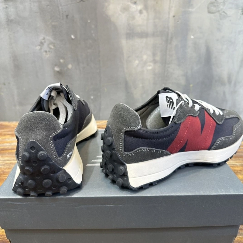 AllSeason Othxr Sneakers 216024