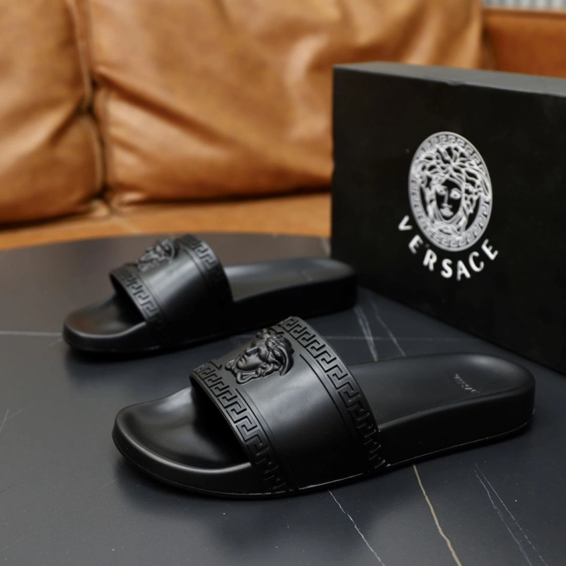 Flexible Gxvxnchy Slippers 154336