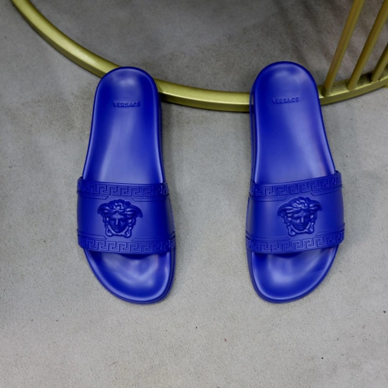 Fashionable Gxvxnchy Slippers 154334