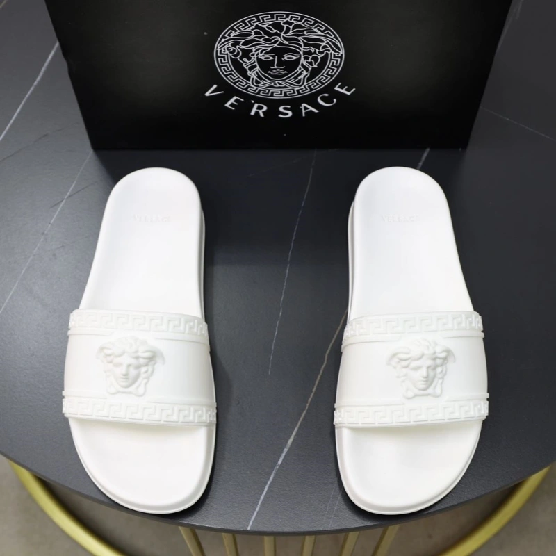 Gxvxnchy Slippers Timeless 154332