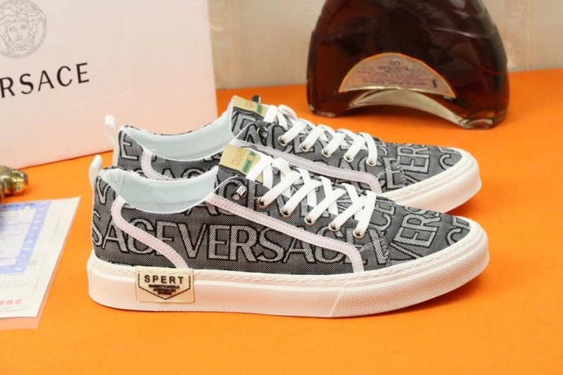 Gxvxnchy Sneakers Flexible 154036