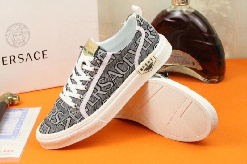 Gxvxnchy Sneakers Flexible 154036