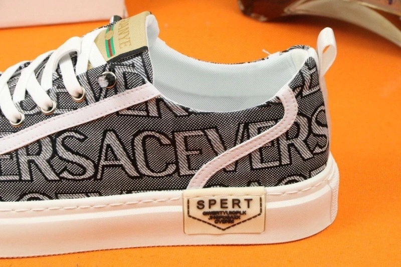 Gxvxnchy Sneakers Flexible 154036
