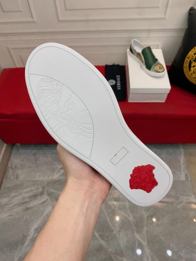 Modern Gxvxnchy Sneakers 154044