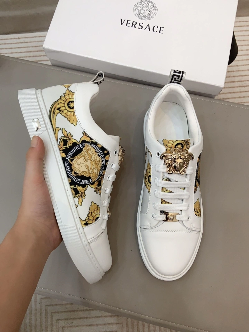 Gxvxnchy Sneakers Stylish 154043