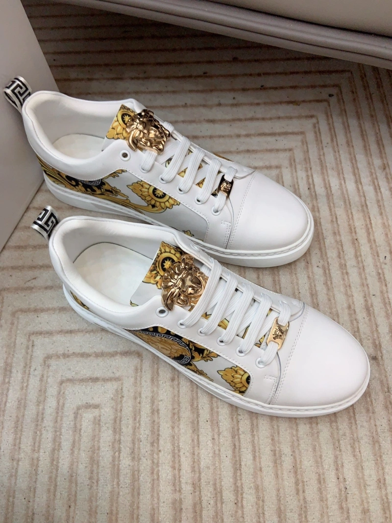 Gxvxnchy Sneakers Stylish 154043