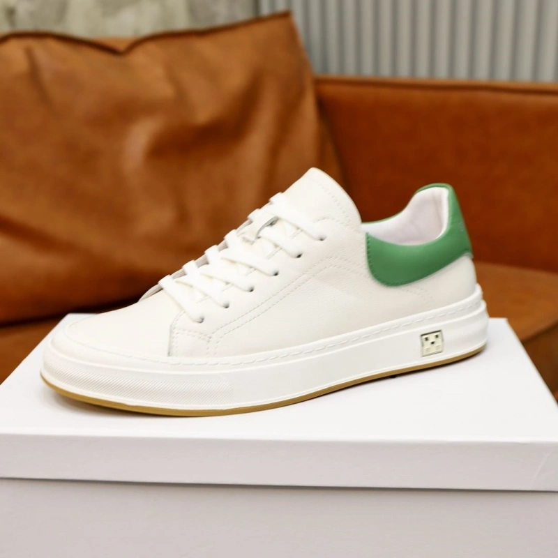 EyeCatching Gxvxnchy Sneakers 154048