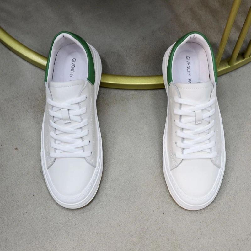EyeCatching Gxvxnchy Sneakers 154048