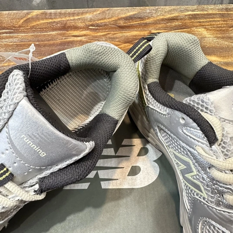 WellDesigned Othxr Sneakers 216011
