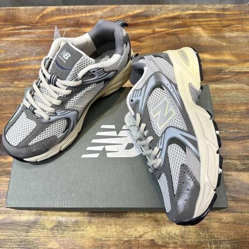 Lightweight Othxr Sneakers 216013