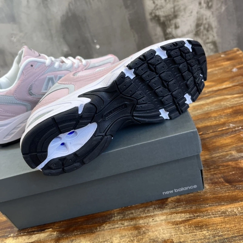Elegant Othxr Sneakers 216018