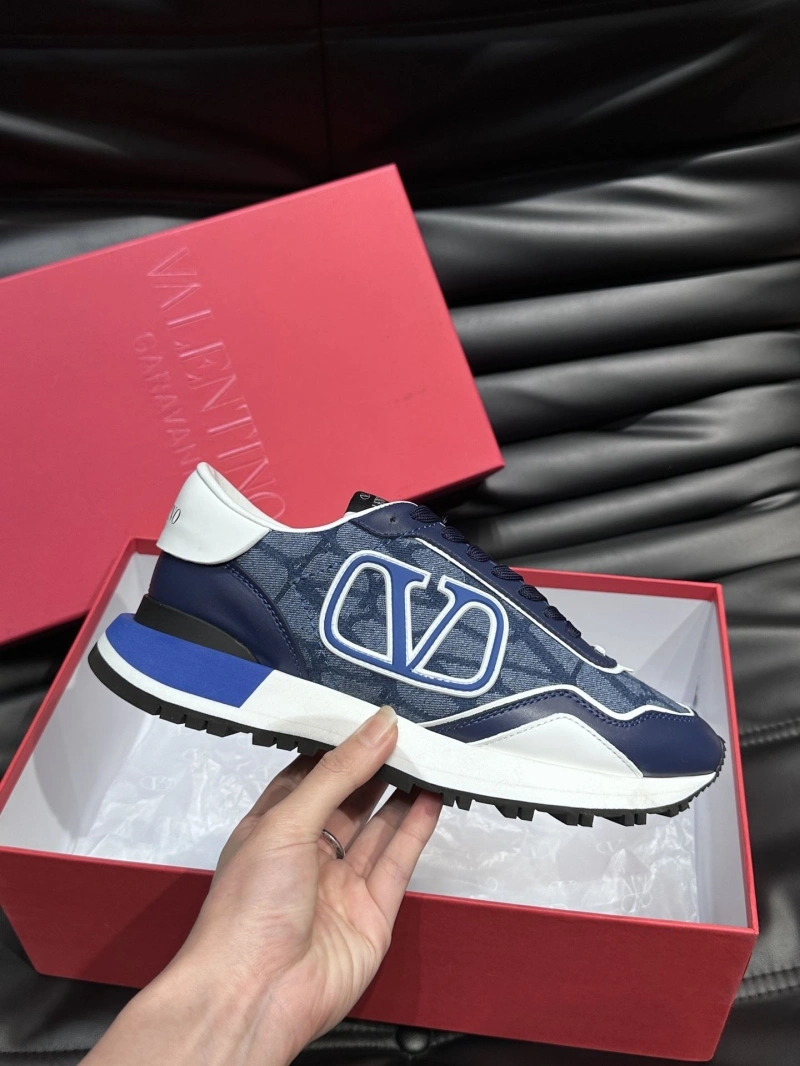 EyeCatching Vxlxntino Casual Shoes 231659