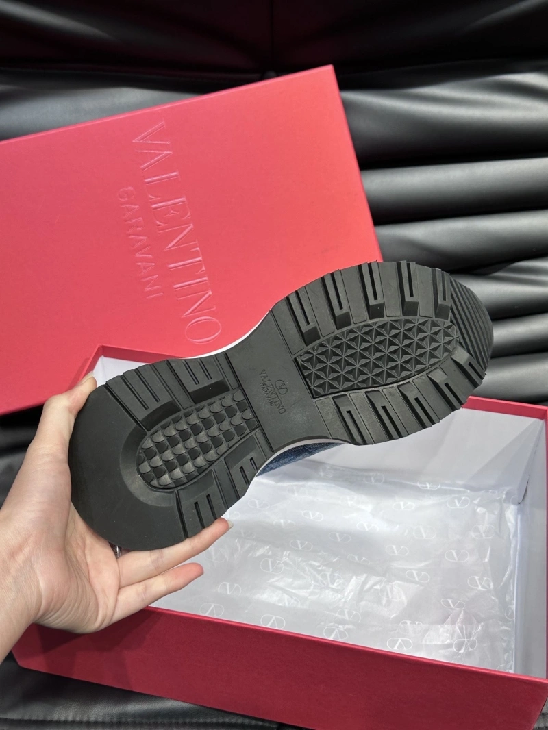 EyeCatching Vxlxntino Casual Shoes 231659