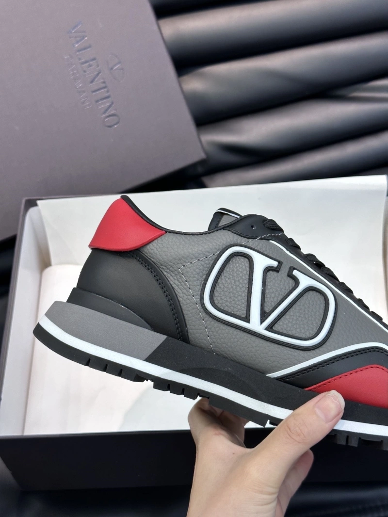 Resilient Vxlxntino Casual Shoes 231650