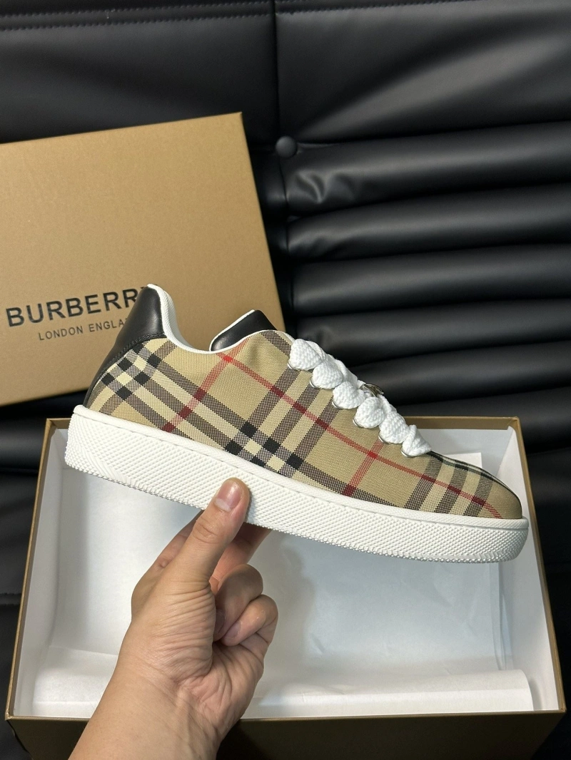 Bold Bxrbxrry Sneakers 115355