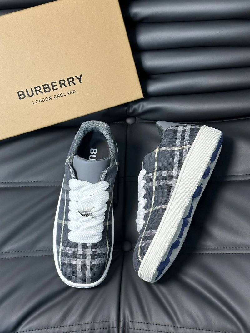 Classic Bxrbxrry Sneakers 115361