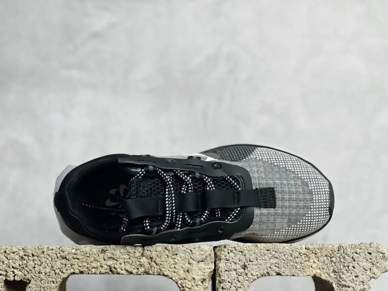 Bright Nxkx Sneakers 199535