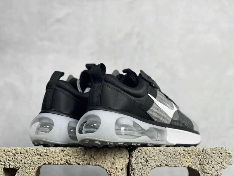 Bright Nxkx Sneakers 199535
