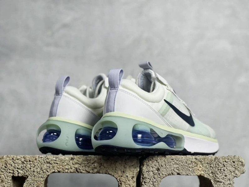 Vibrant Nxkx Sneakers 199534