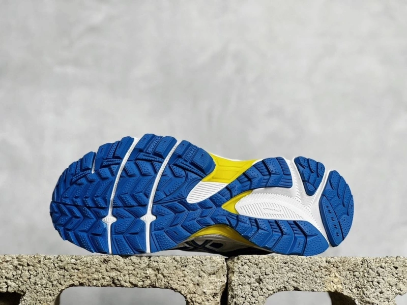 Modern Othxr Sneakers 216008