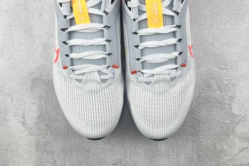 Resilient Nxkx Sneakers 199533