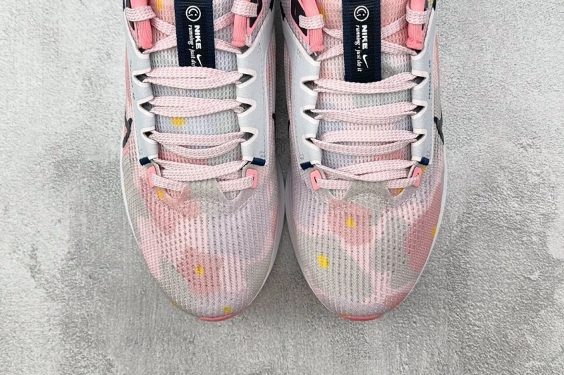 Bright Nxkx Sneakers 199515