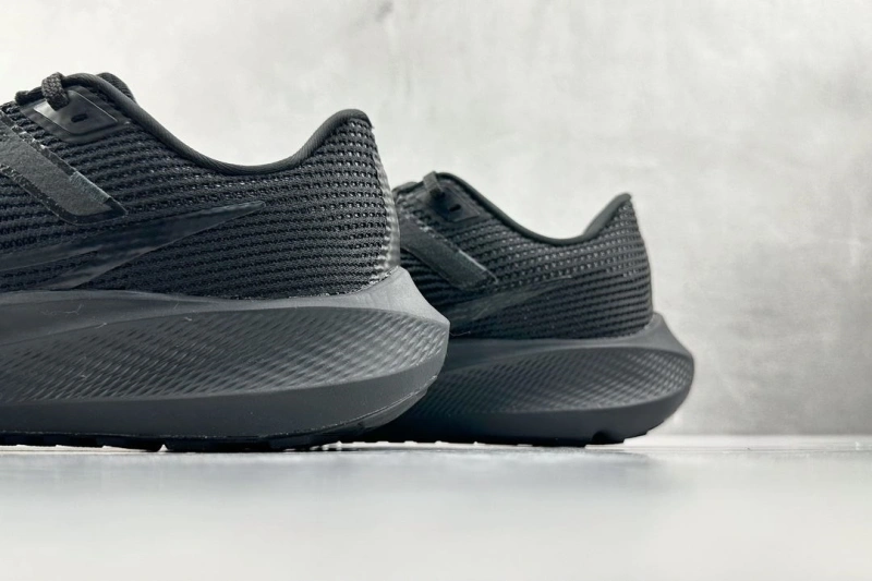 Refined Nxkx Sneakers 199516