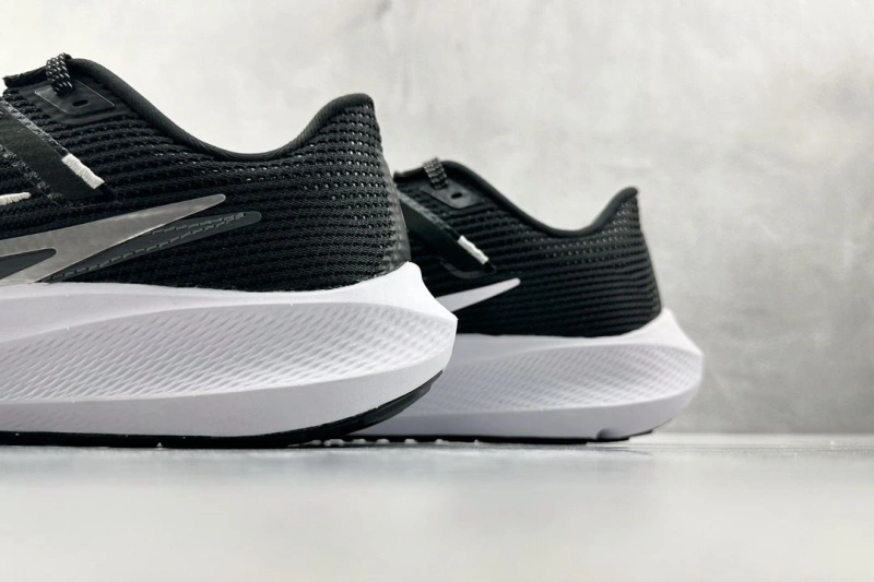 Flexible Nxkx Sneakers 199514