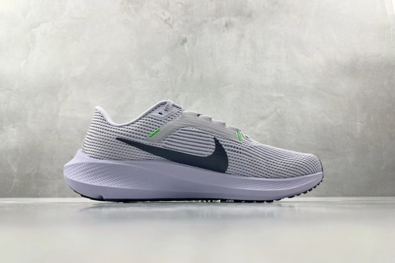 Lightweight Nxkx Sneakers 199502