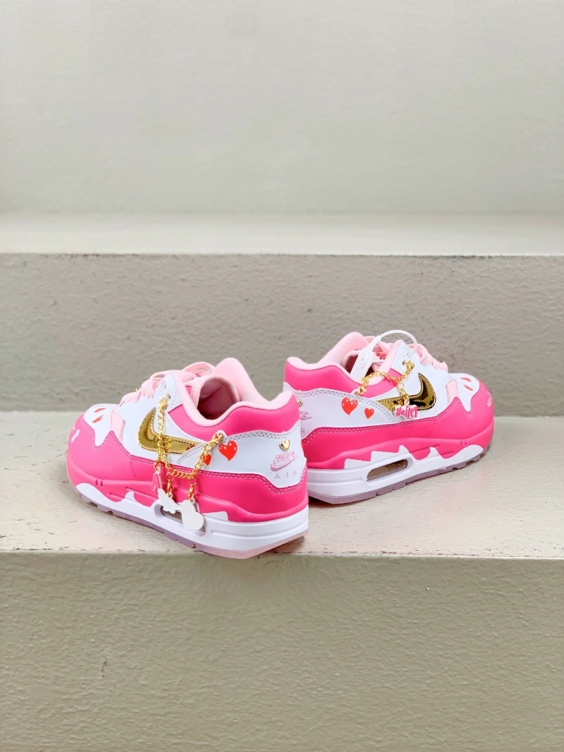 Modern Nxkx Sneakers 199499