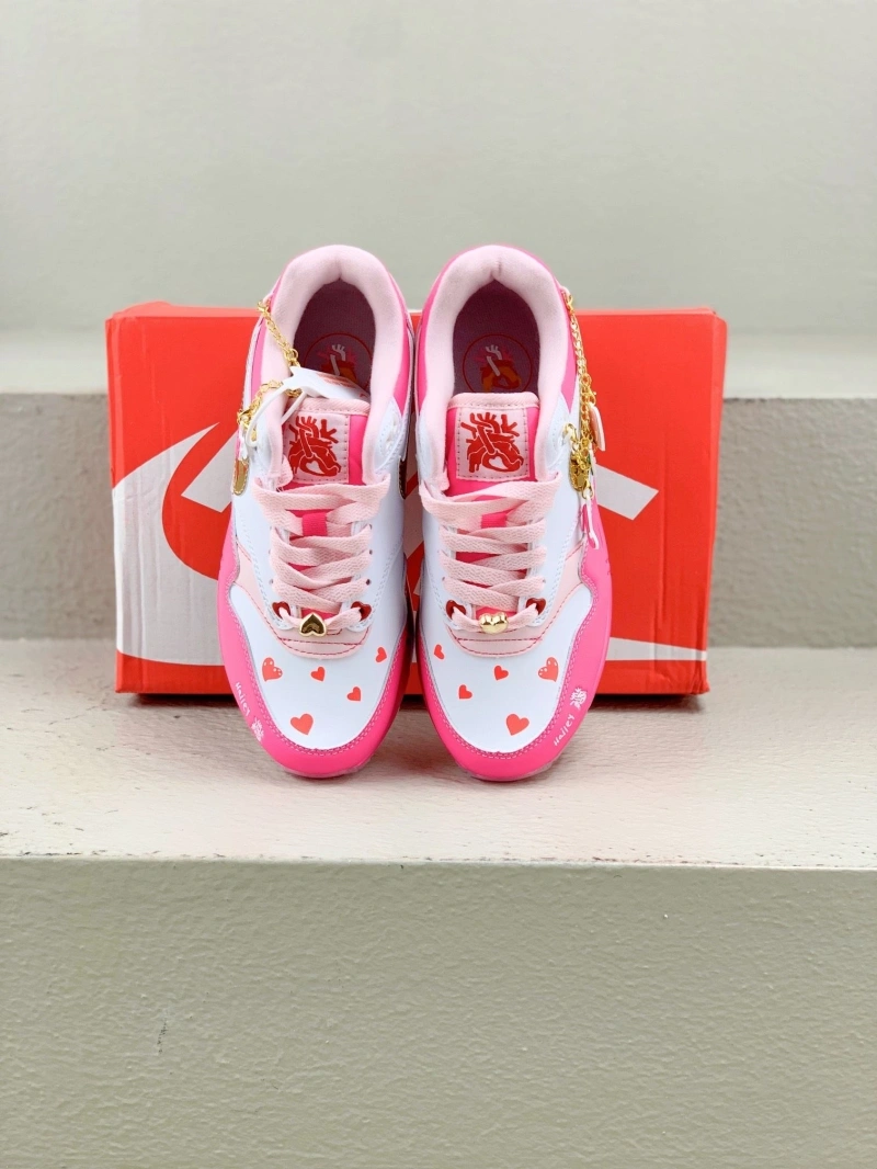Modern Nxkx Sneakers 199499