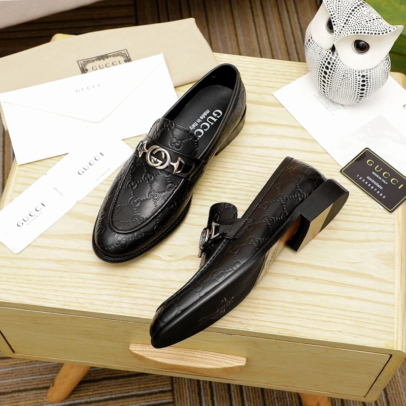 Flexible Gxccx Leather Shoes 162900