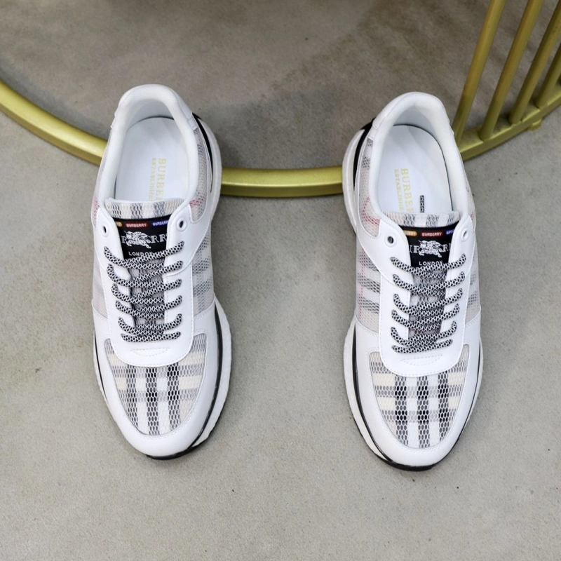 Fashionable Bxrbxrry Sneakers 115349