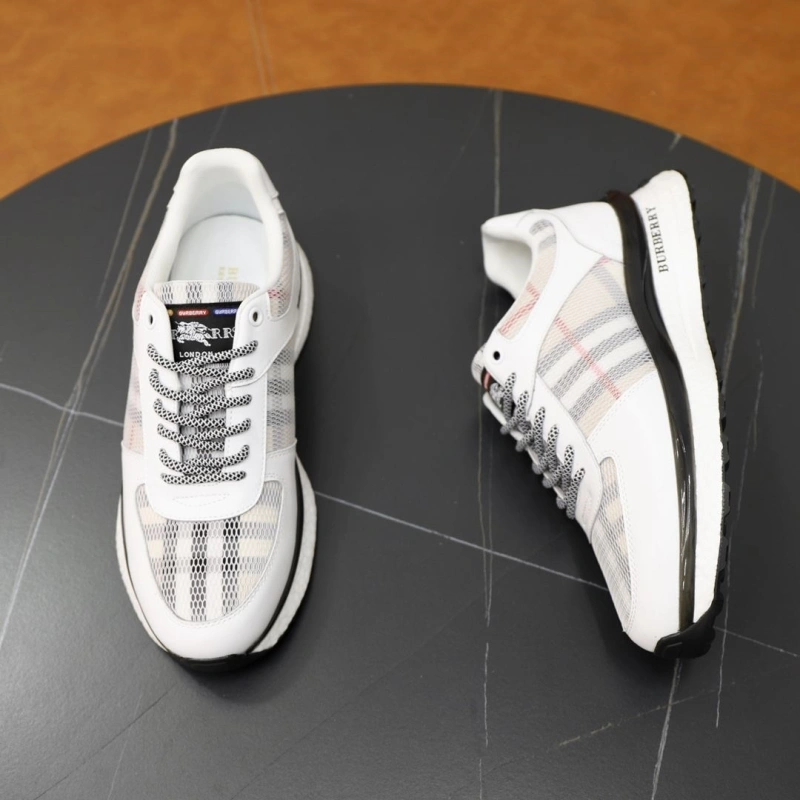 Fashionable Bxrbxrry Sneakers 115349