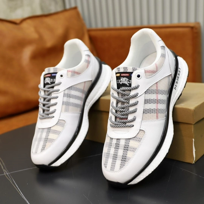 Fashionable Bxrbxrry Sneakers 115349